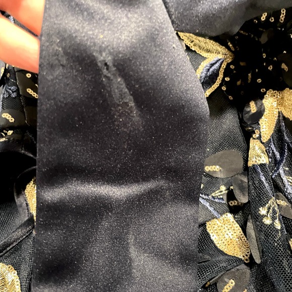 Xscape 3D Floral Applique Illusion Bodice Ball Gown In Navy Size 18W New - Picture 7 of 16